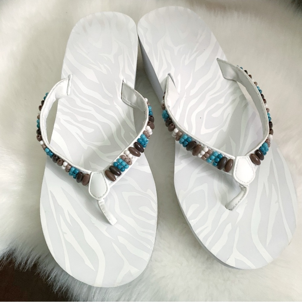VINTAGE Y2K Beaded Cabo White Platform Chunky Thong Sandals M (7/8)